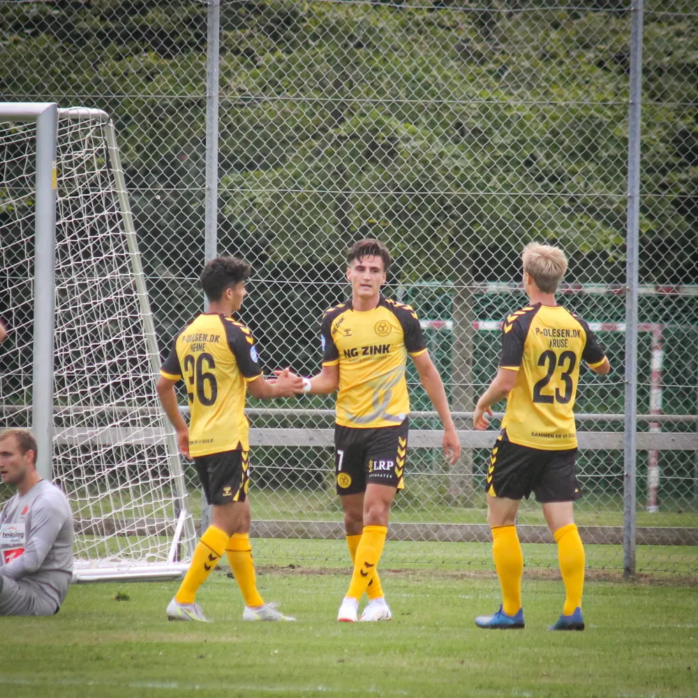 Lirim Qamili efter scoring