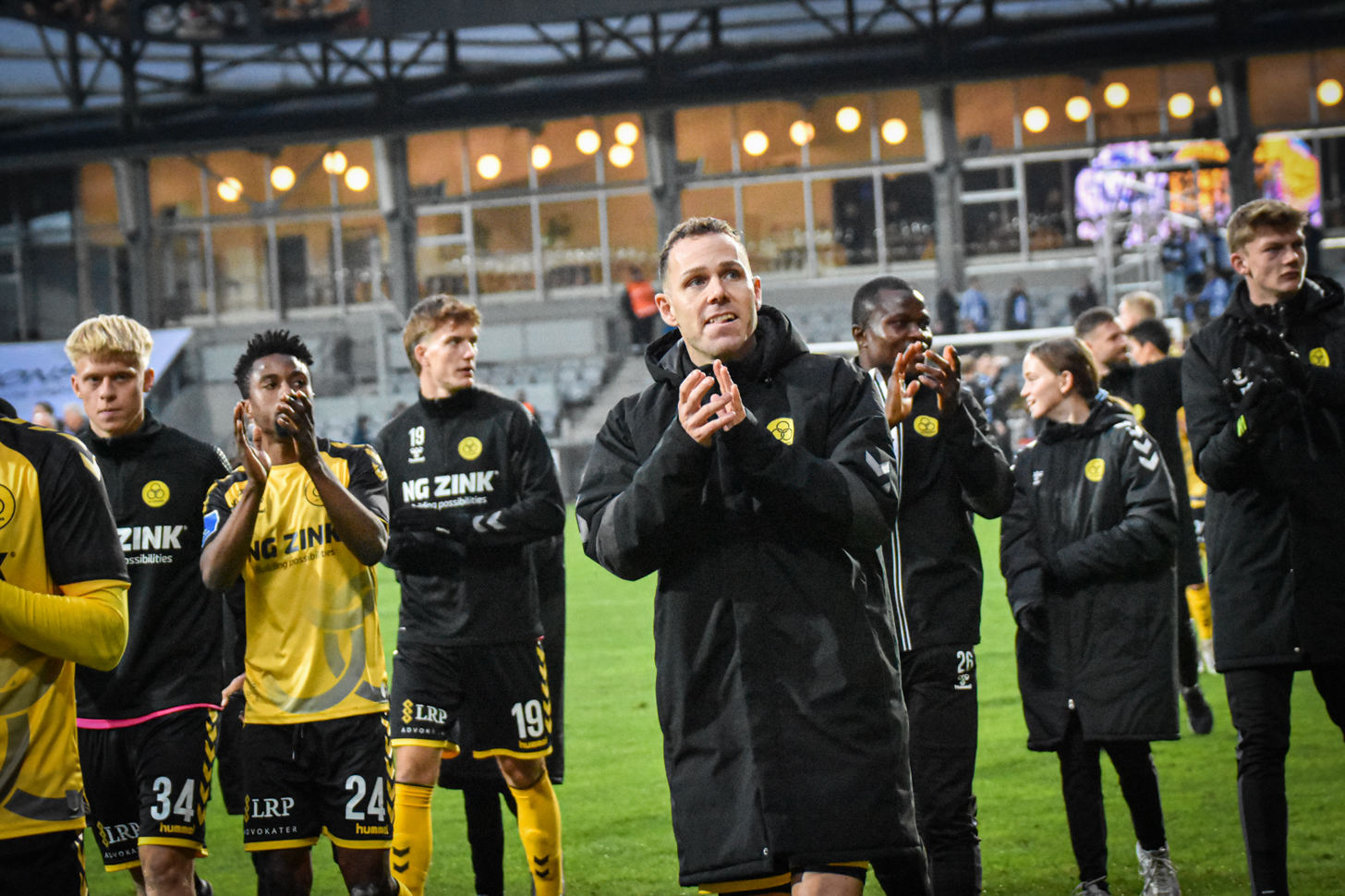 Spillere hylder fans