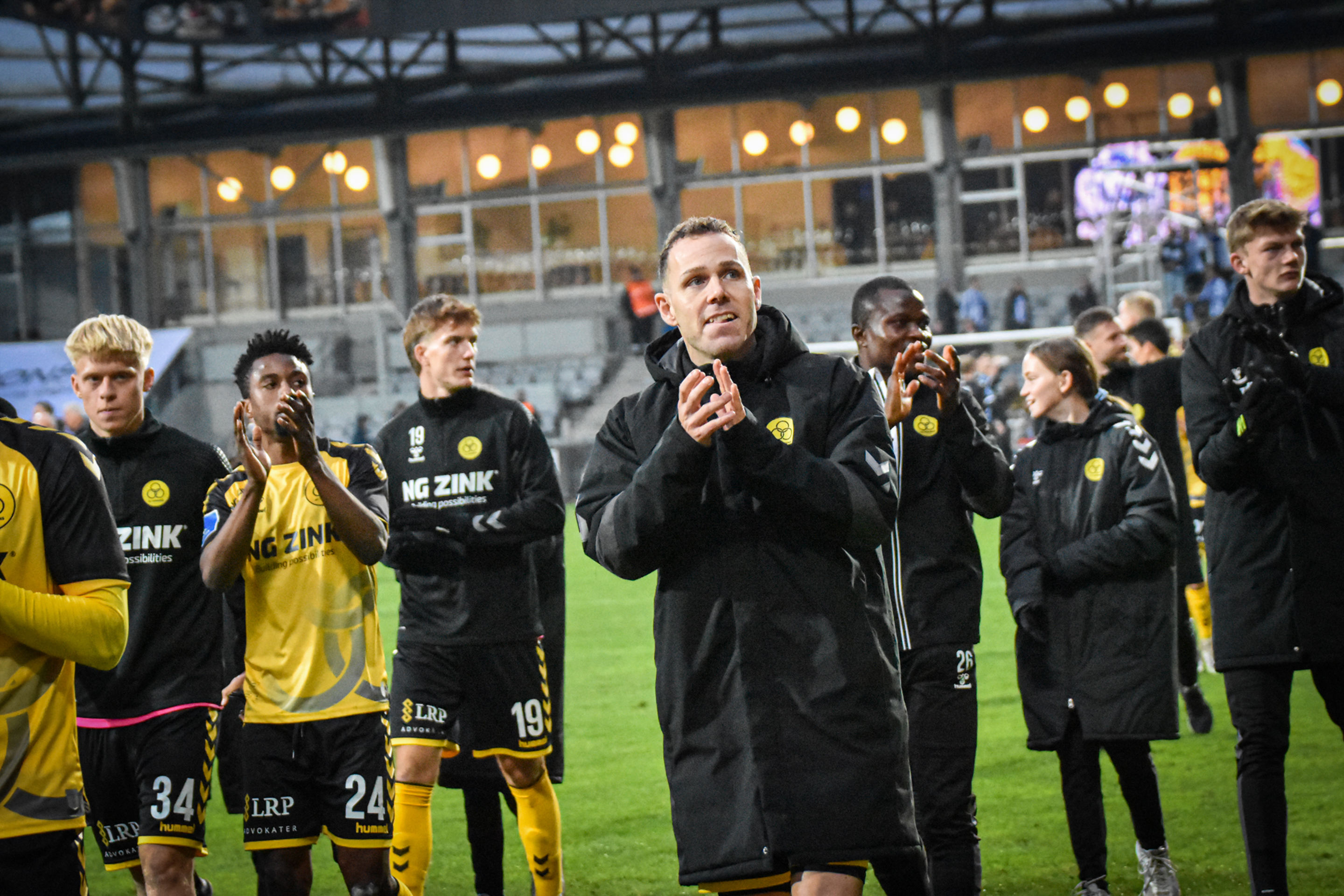 Spillere hylder fans