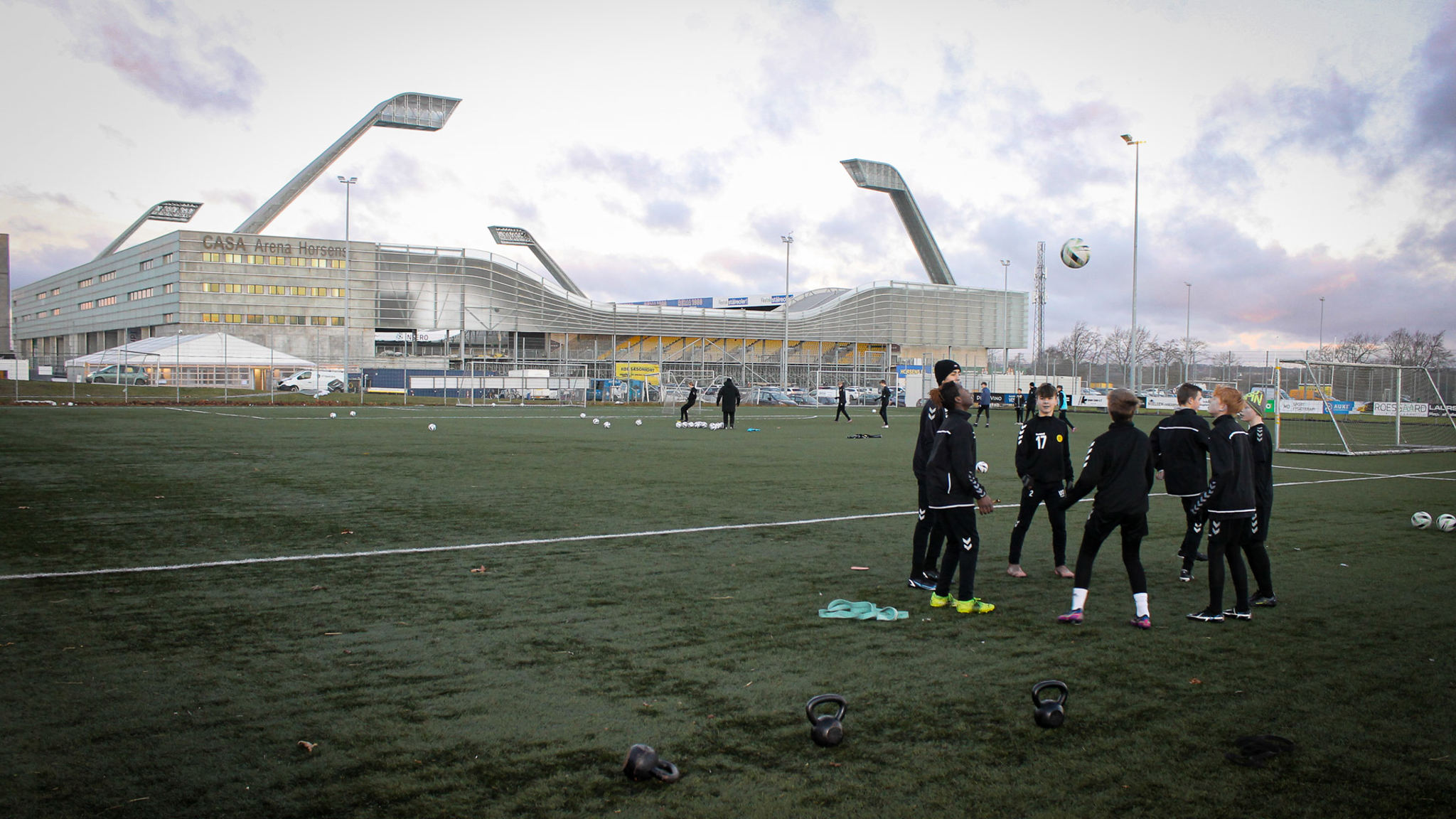 Akademiet på træningsbanen